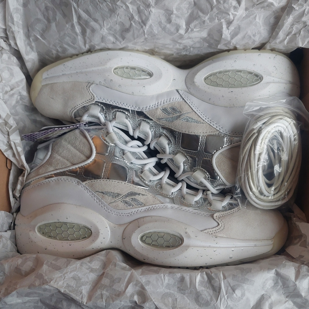 Reebok Question (Allen Iverson's) - Picture 2 of 6